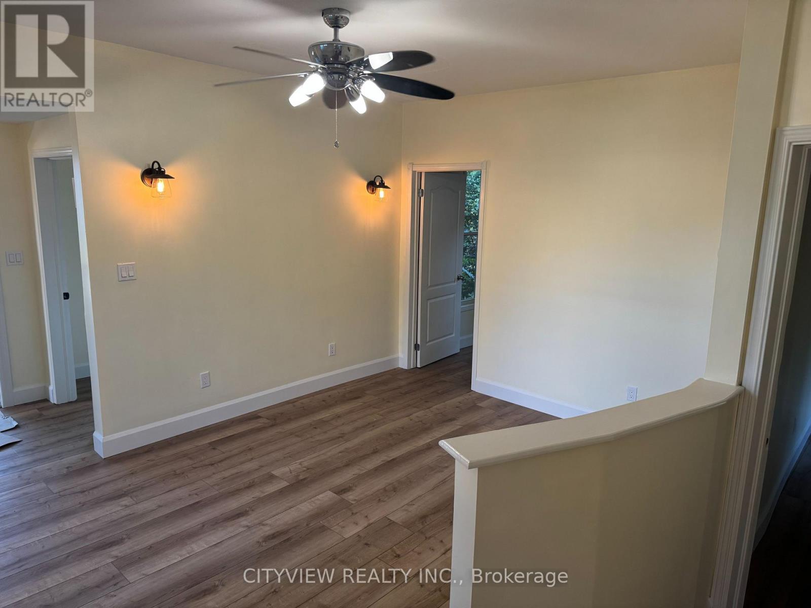 390 GEORGE STREET, Sarnia — photo 8