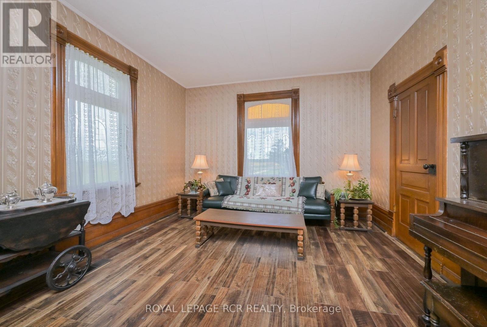 638394 PRINCE OF WALES ROAD - 12