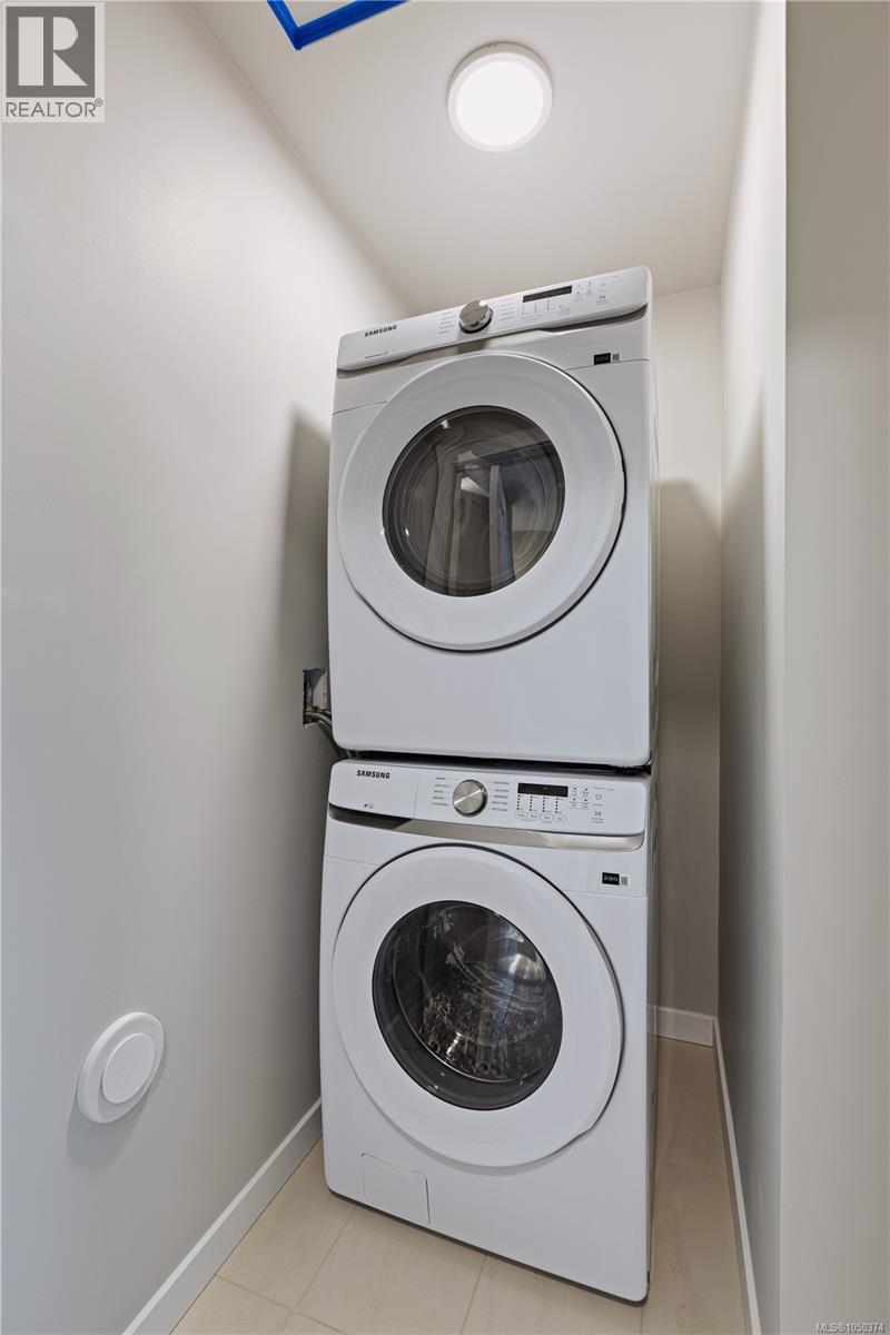 1503 Atlas Dr - Image 32
