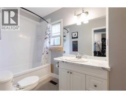 1178 Queen Street Se, Medicine Hat, AB T1A1B4 Photo 20