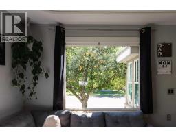 4pc Bathroom - 1178 Queen Street Se, Medicine Hat, AB T1A1B4 Photo 6