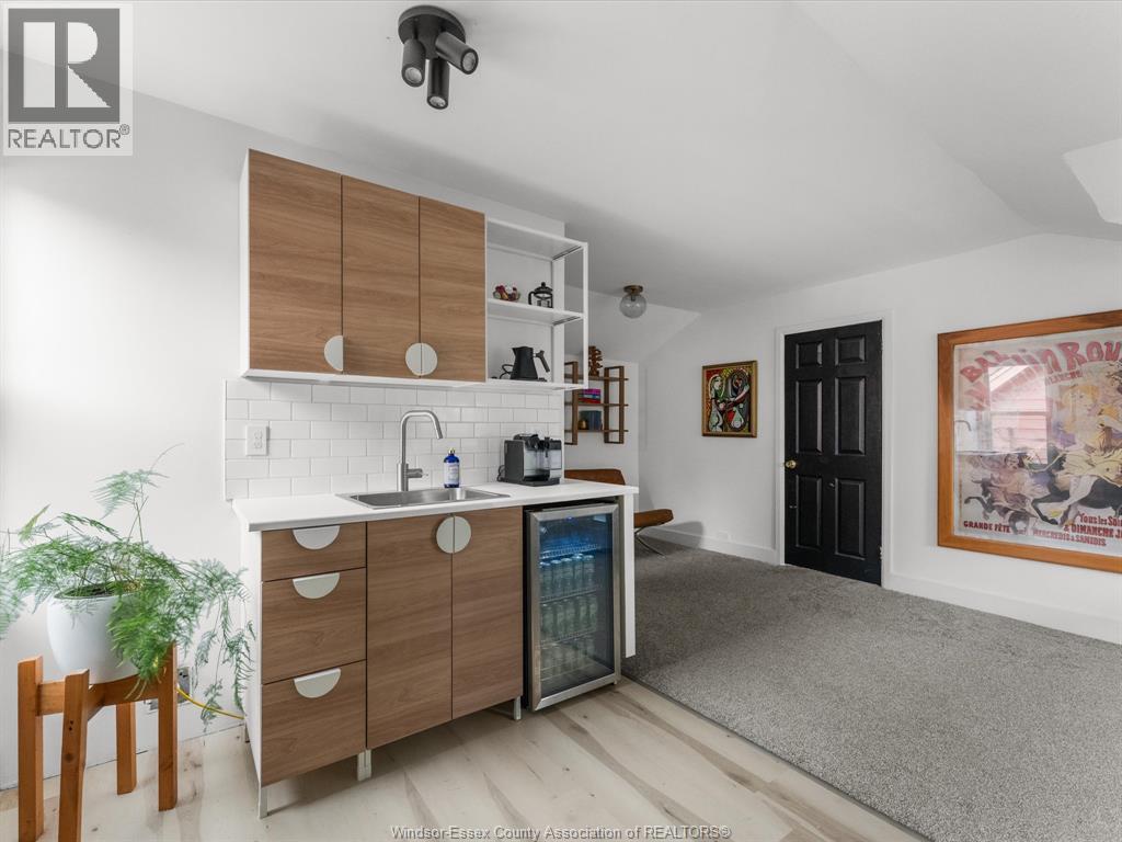 2306 CHILVER ROAD - 25