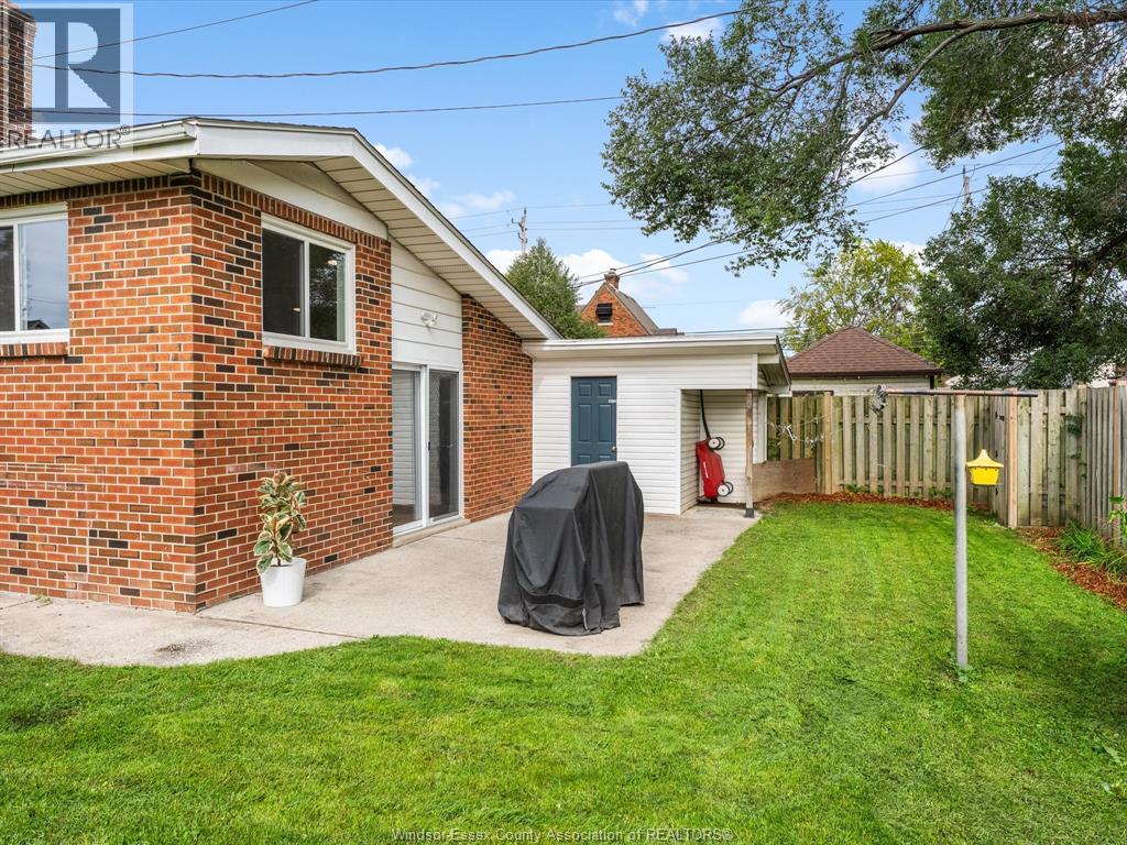 2306 CHILVER ROAD - 43