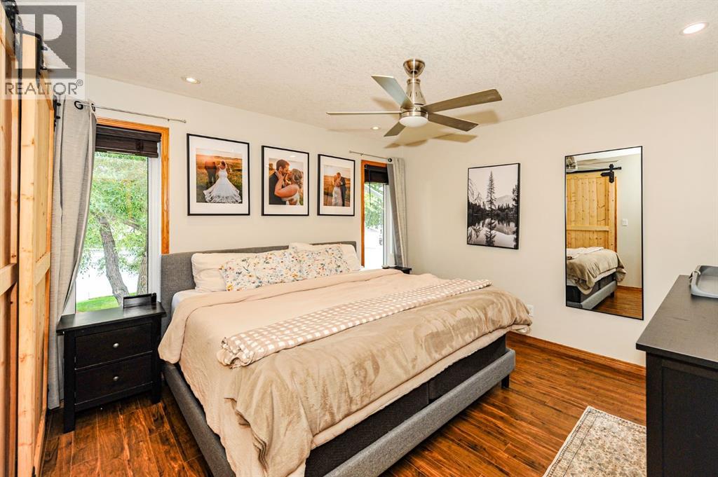 Listing photo – 5005 58 Street, Daysland