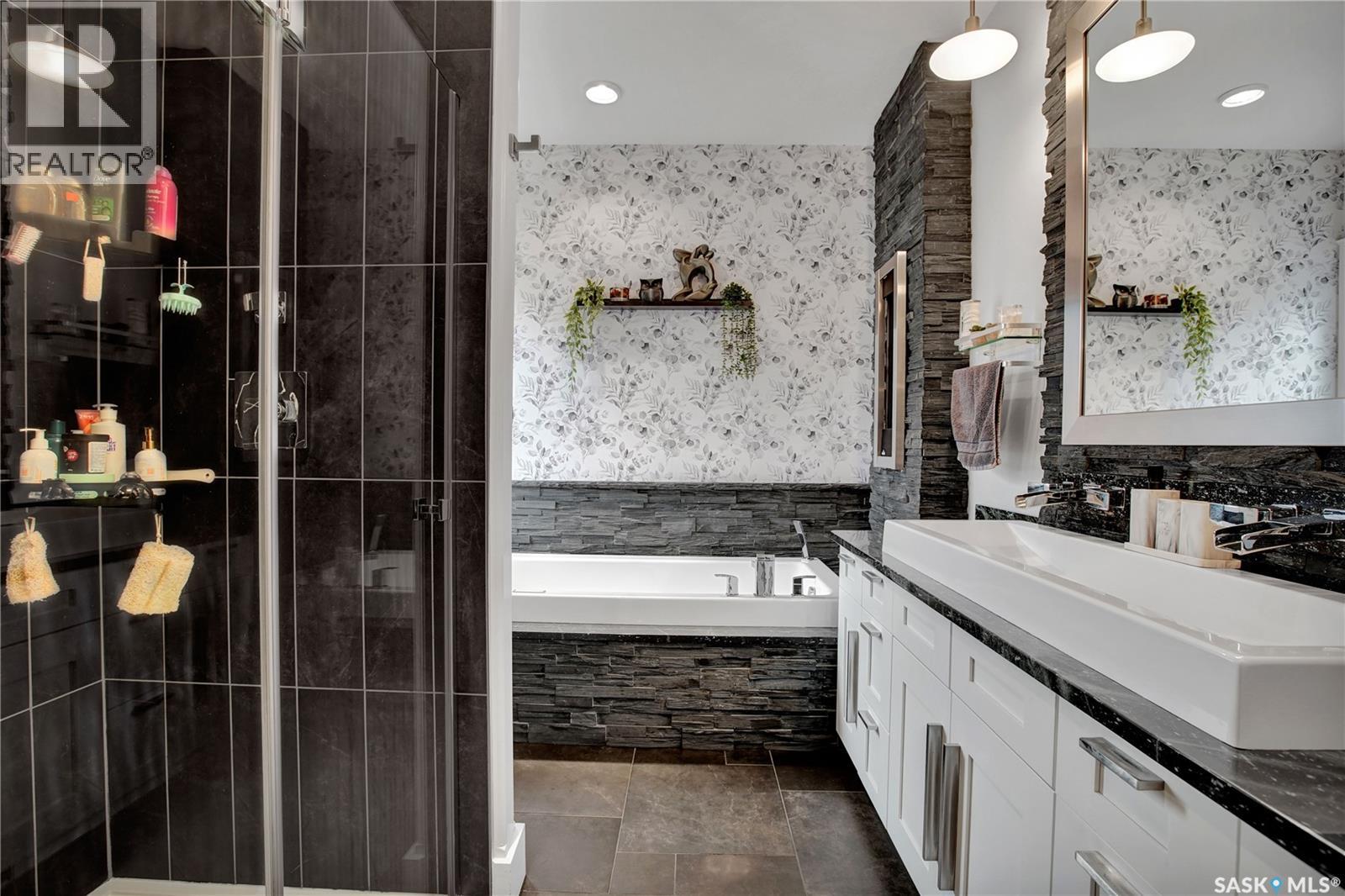 908 Hamm TERRACE, Martensville — photo 16