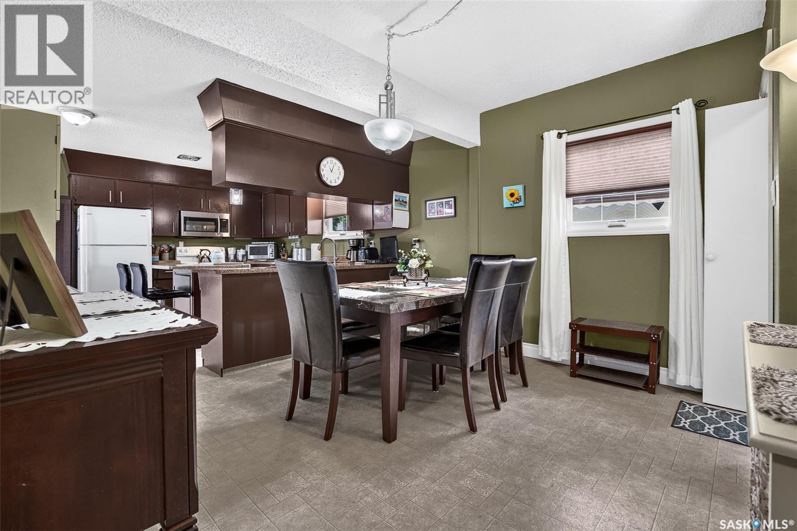 1225 Grafton AVENUE, Moose Jaw — photo 14