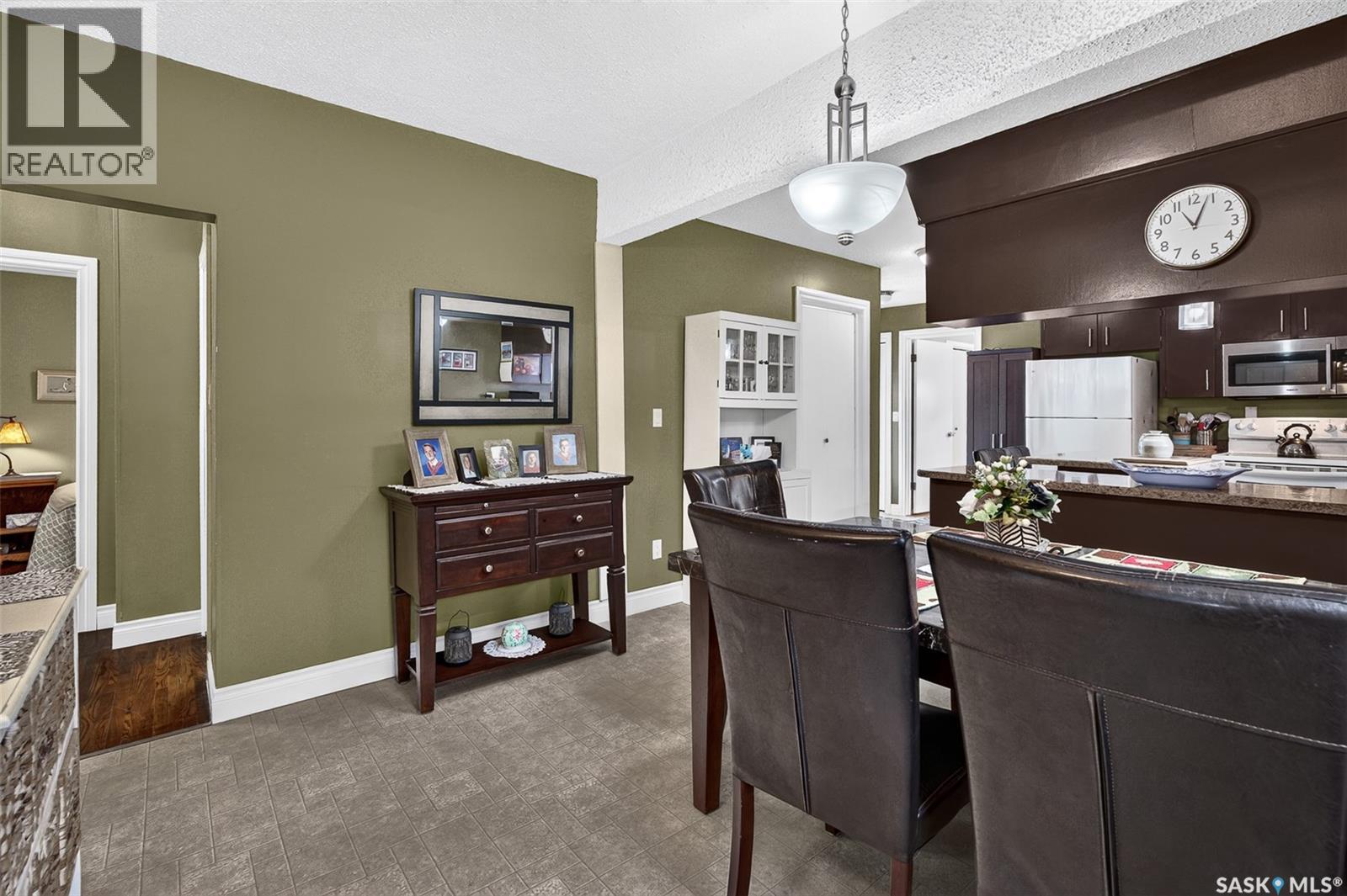 1225 Grafton AVENUE, Moose Jaw — photo 16