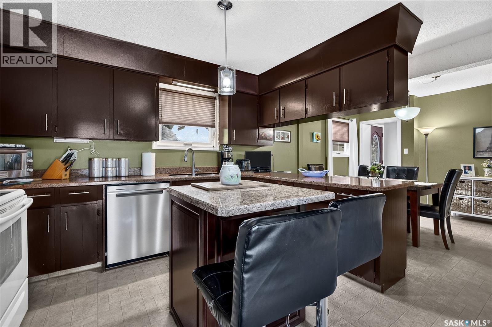 1225 Grafton AVENUE, Moose Jaw — photo 23