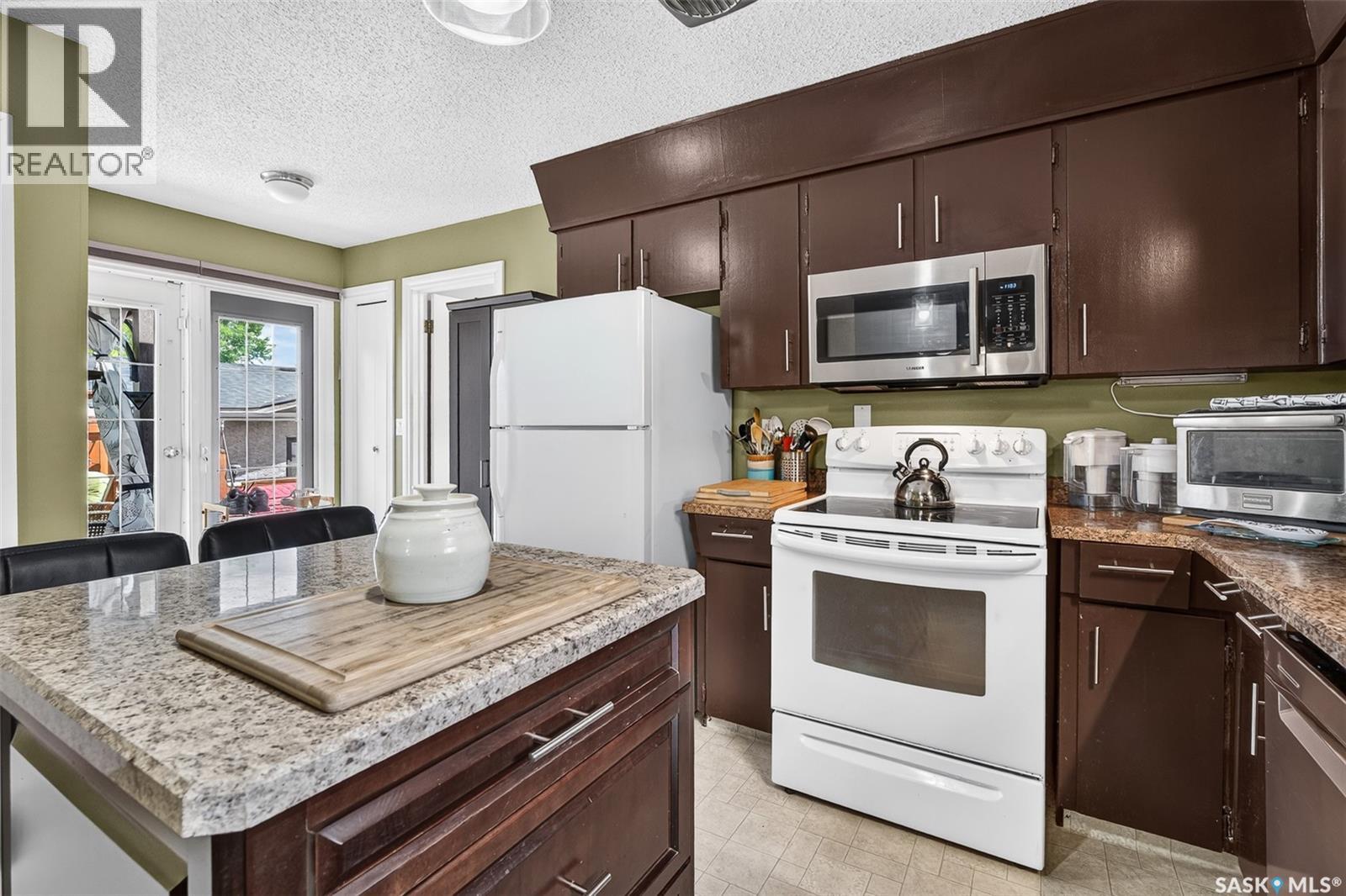 1225 Grafton AVENUE, Moose Jaw — photo 29