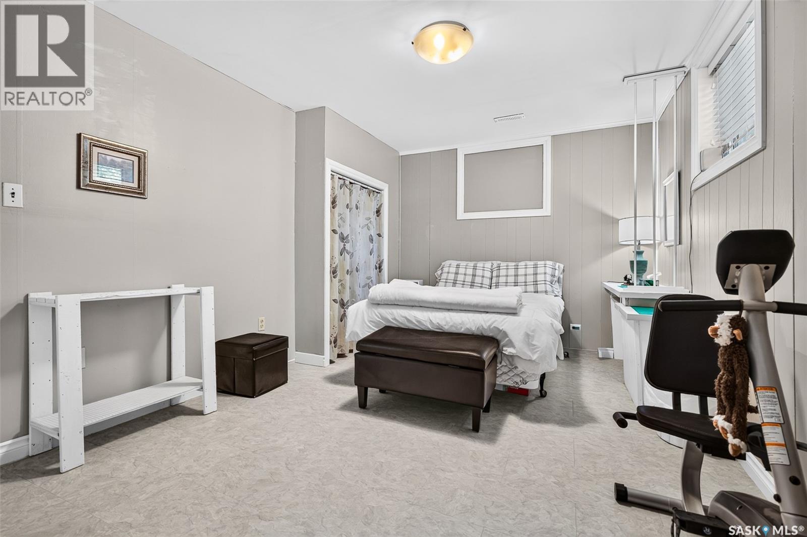 1225 Grafton AVENUE - Image 41