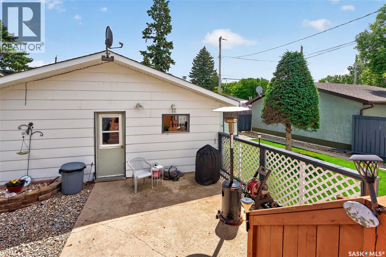 1225 Grafton AVENUE - Image 63