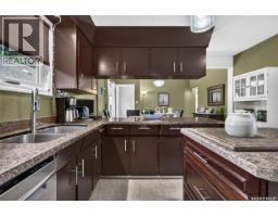 1225 Grafton Avenue, Moose Jaw, SK S6H3S7 Photo 25