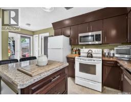 1225 Grafton Avenue, Moose Jaw, SK S6H3S7 Photo 29