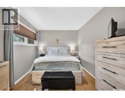 1225 Grafton Avenue, Moose Jaw, SK S6H3S7 Photo 35