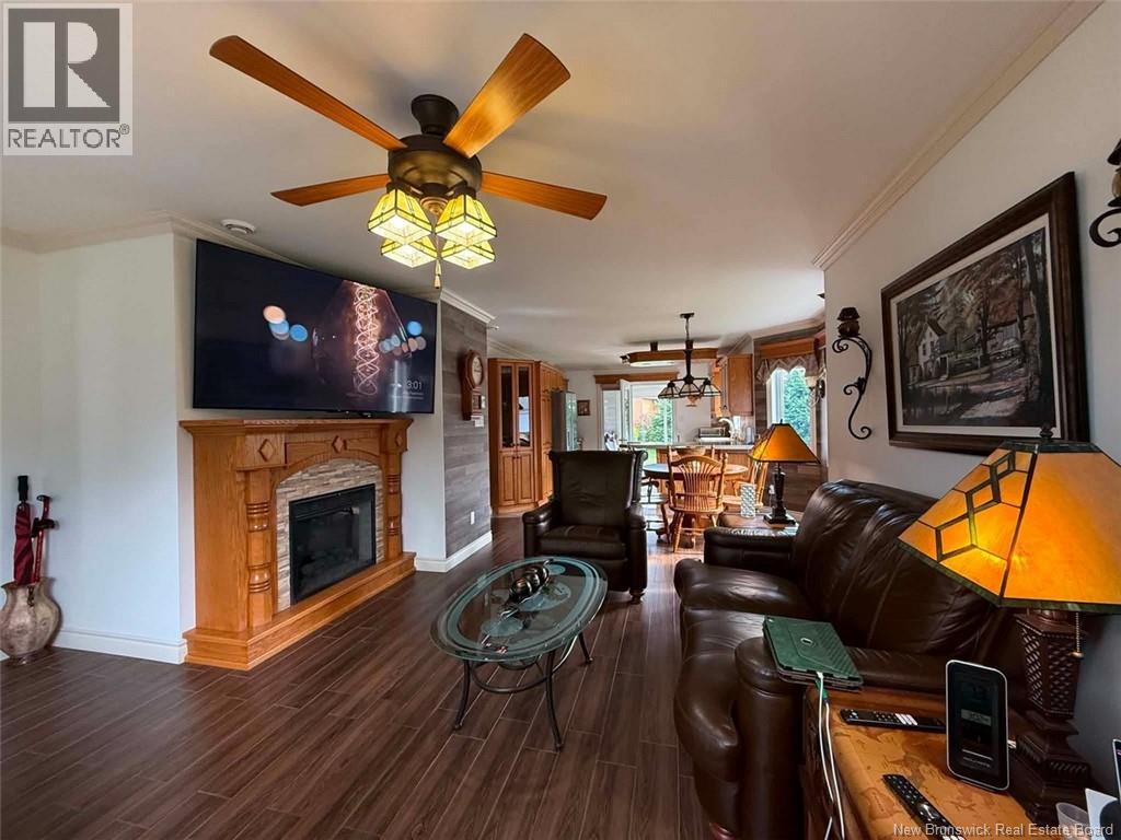45 Perron Street - 6