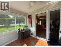 45 Perron Street, photo 3