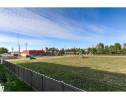 #30 9904 101 Av, Morinville, AB T8R0E2 Photo 39