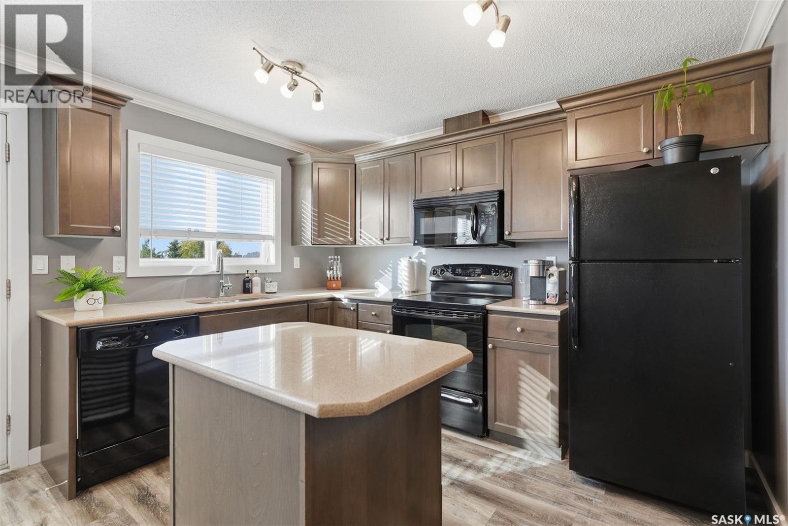 6 202 McKague CRESCENT, Saskatoon — photo 9