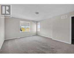 674 Taliesin Crescent N, Ottawa, ON K2S2W5 Photo 11
