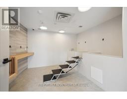 1217 - 500 Wilson Avenue, Toronto, ON M3H0E5 Photo 8