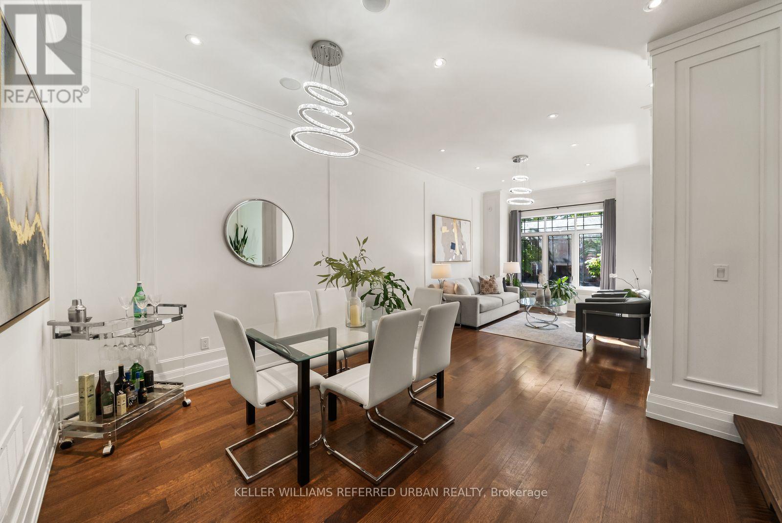 Photo of 32 CRANBROOKE AVENUE