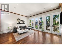 32 Cranbrooke Avenue, Toronto, ON M5M1M4 Photo 15