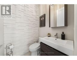 32 Cranbrooke Avenue, Toronto, ON M5M1M4 Photo 21