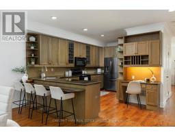 36 Camberwell Road, Toronto, ON M6C3E8 Photo 16