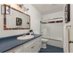 36 Camberwell Road, Toronto, ON M6C3E8 Photo 35