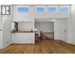 4pc Bathroom - 406, 3719b 49 Street Nw, Calgary, AB T3A2E3 Photo 9