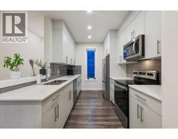 2pc Bathroom - 58 Evanscrest Court Nw, Calgary, AB T3P0P1 Photo 7
