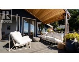 5273 Little Lane, Sechelt, BC V7Z0G7 Photo 8
