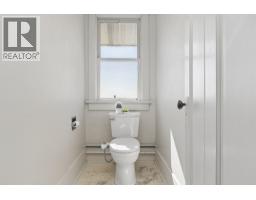 443 E 7th Street, North Vancouver, BC V7L1S1 Photo 19