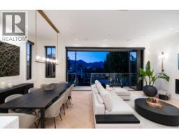 2865 Trinity Street, Vancouver, BC V5K1E8 Photo 9