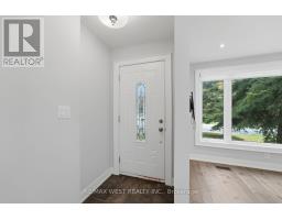 56 Seaton Drive, Aurora, ON L4G2K3 Photo 9