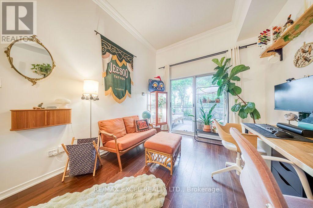 #102 8 MAISON PARC COURT - 10