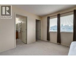 880 Prestwick Circle Se, Calgary, AB T2Z4E4 Photo 17
