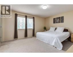880 Prestwick Circle Se, Calgary, AB T2Z4E4 Photo 15