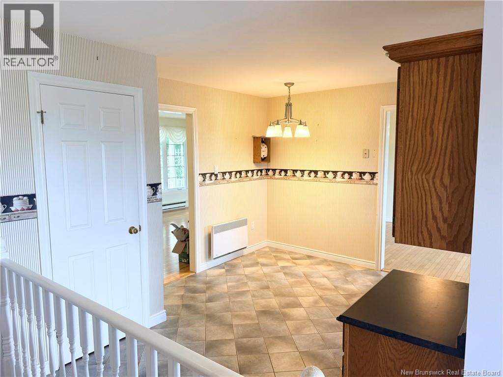 12 Meredith Drive - 29