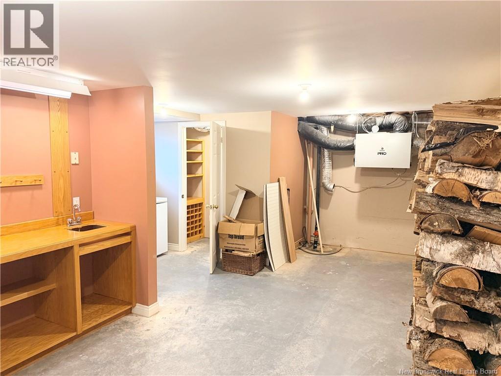 12 Meredith Drive - Image 47