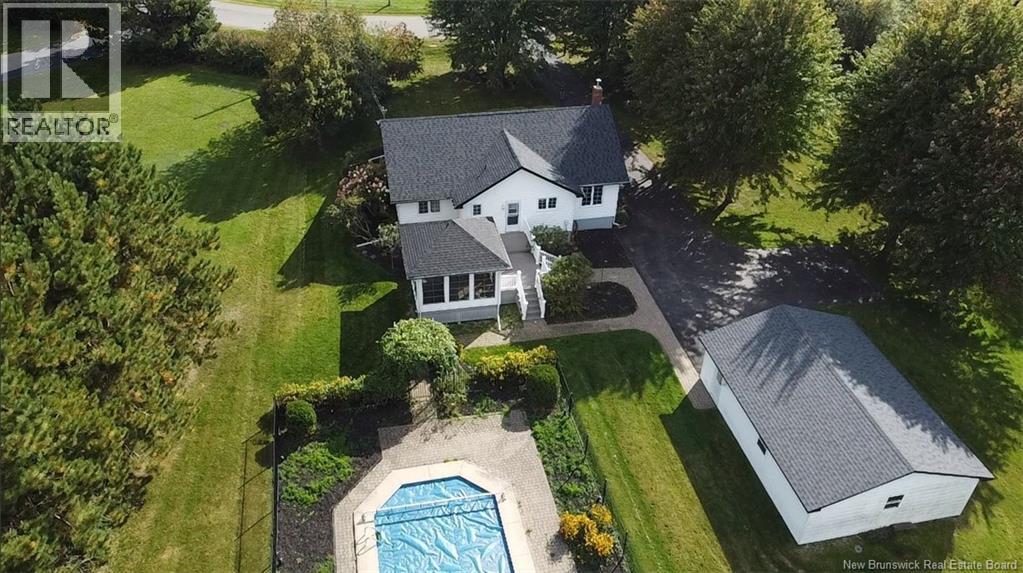 12 Meredith Drive - 49