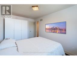 94 Belgravia Avenue, Toronto, ON M6E2M5 Photo 18