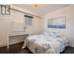 94 Belgravia Avenue, Toronto, ON M6E2M5 Photo 19