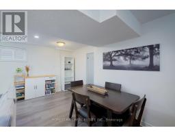 94 Belgravia Avenue, Toronto, ON M6E2M5 Photo 32