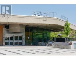 94 Belgravia Avenue, Toronto, ON M6E2M5 Photo 44