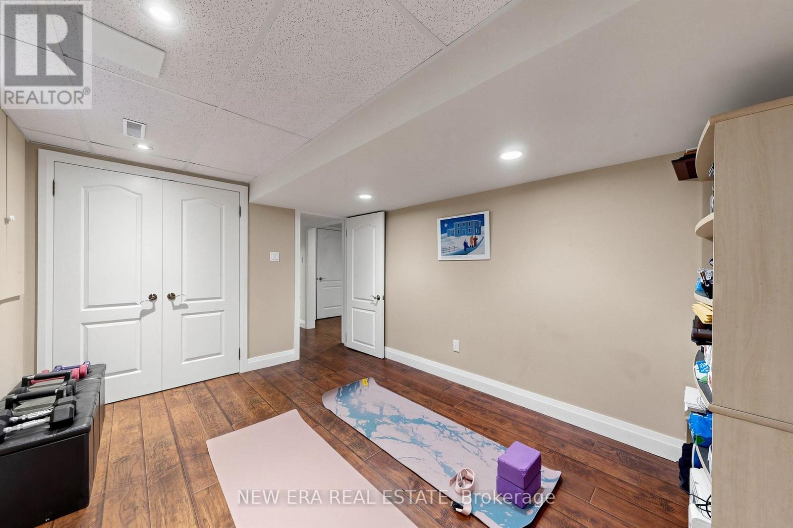 1423 BUNSDEN AVENUE - Image 40