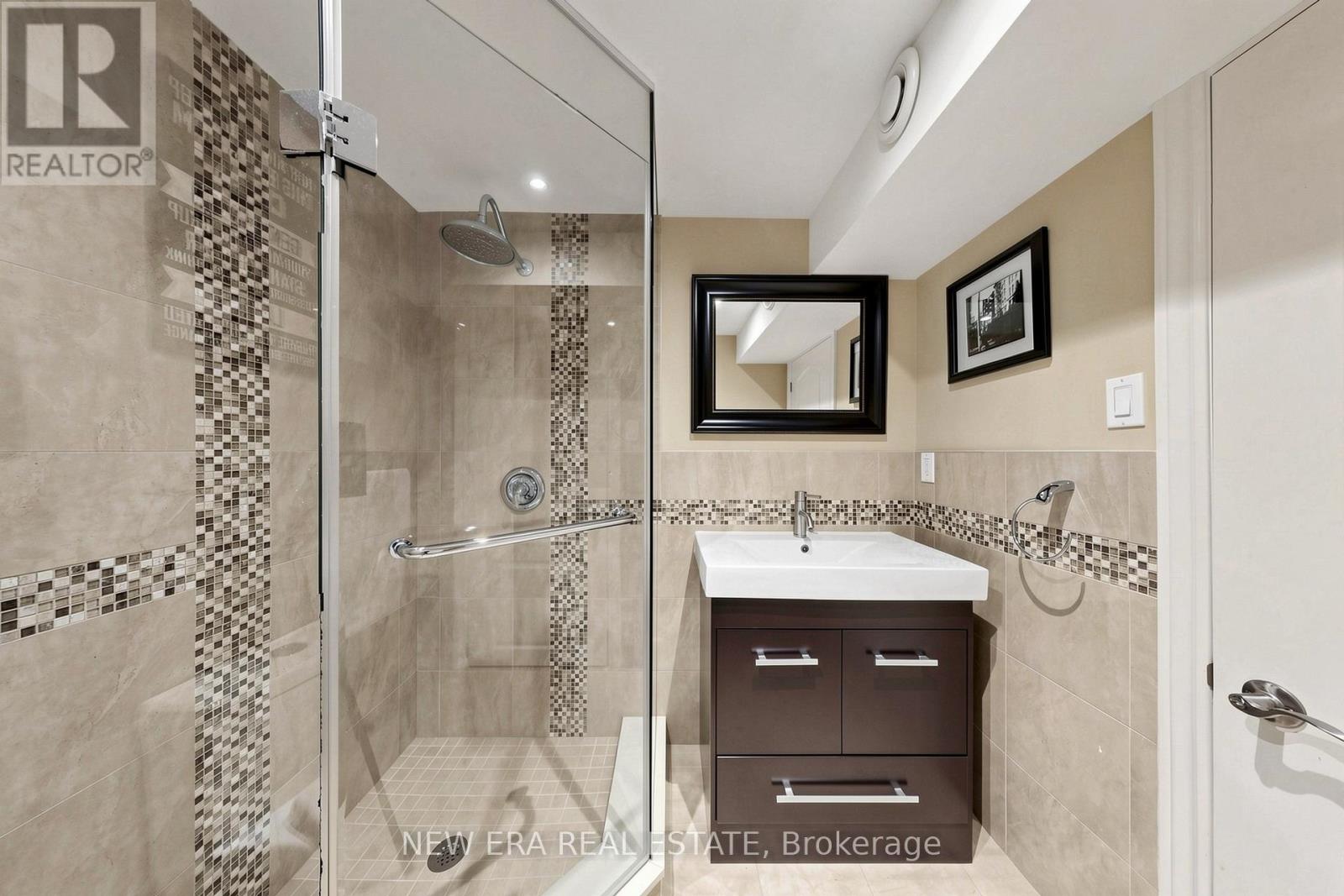 1423 BUNSDEN AVENUE - Image 41