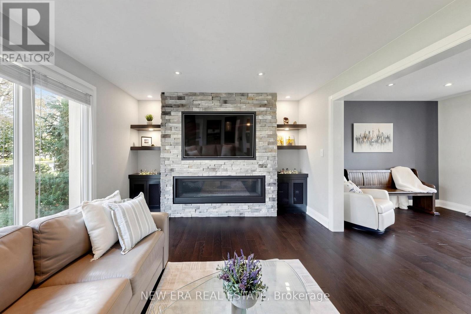 1423 Bunsden Avenue, Mississauga (Sheridan), Ontario, L5H2B3, Mississauga (Sheridan), Ontario — photo 5 of 5