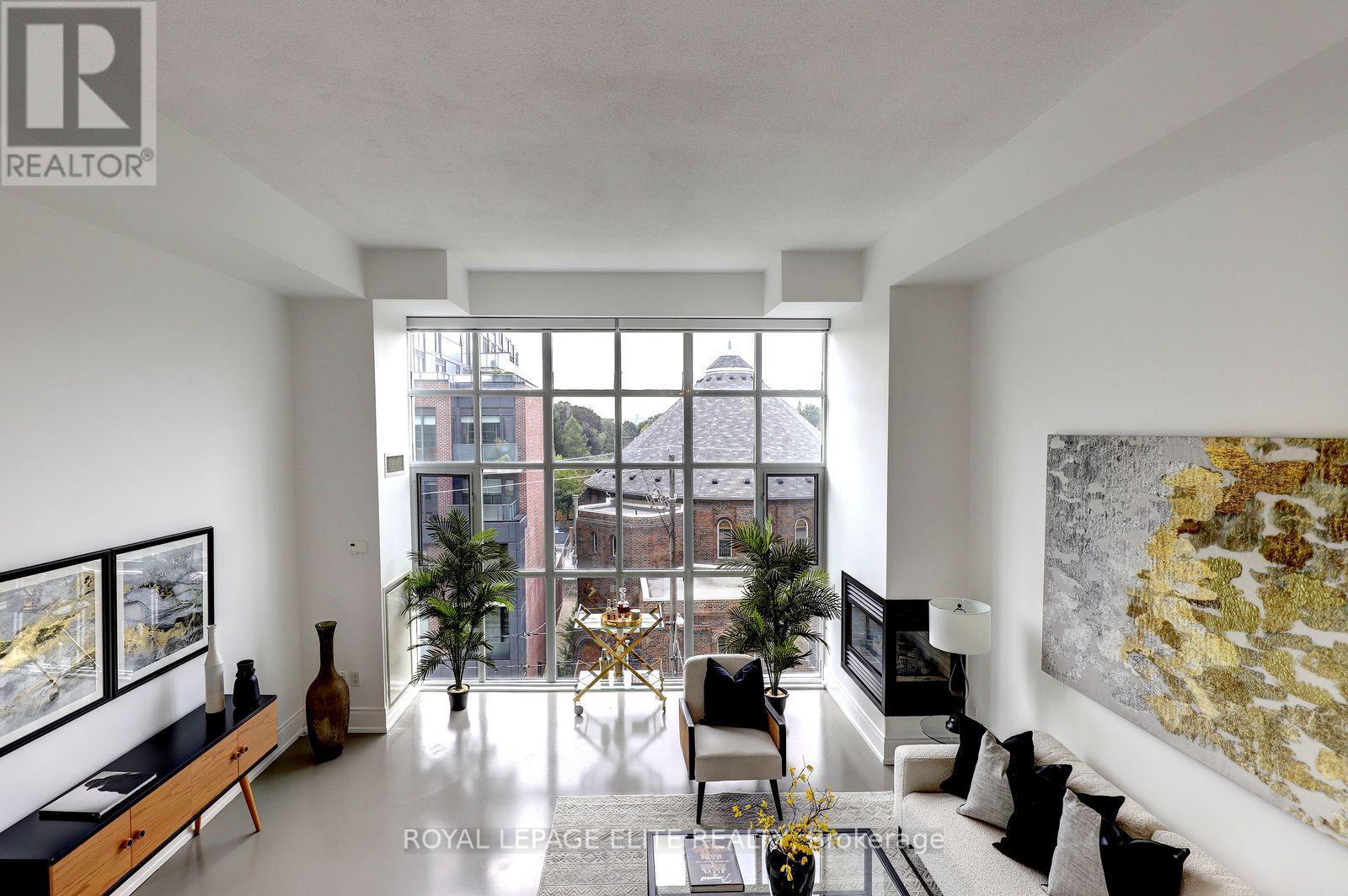 #405 437 RONCESVALLES AVENUE - 16