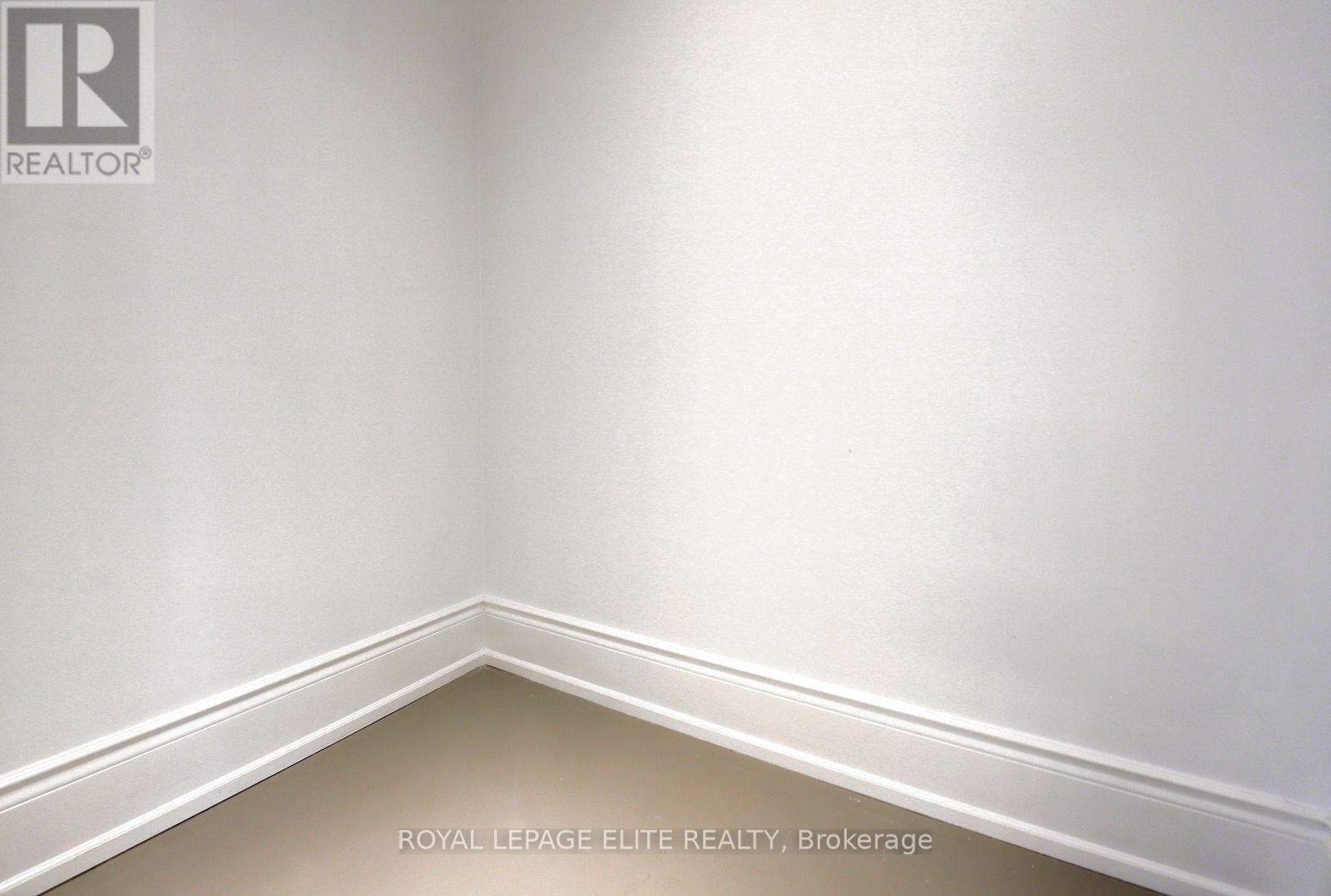#405 437 RONCESVALLES AVENUE - Image 32